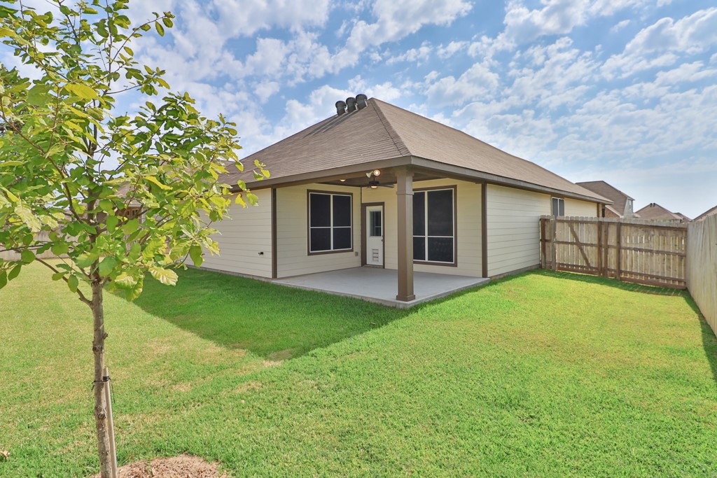 1926 Viva Road Bryan, TX 77807 - Photo 36 of 39 a view of a house with a backyard