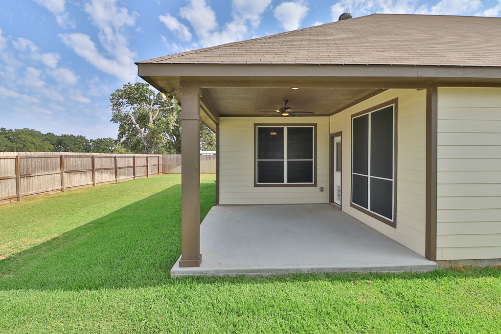 1926 Viva Road Bryan, TX 77807 - Photo 37 of 39 a view of outdoor space and yard