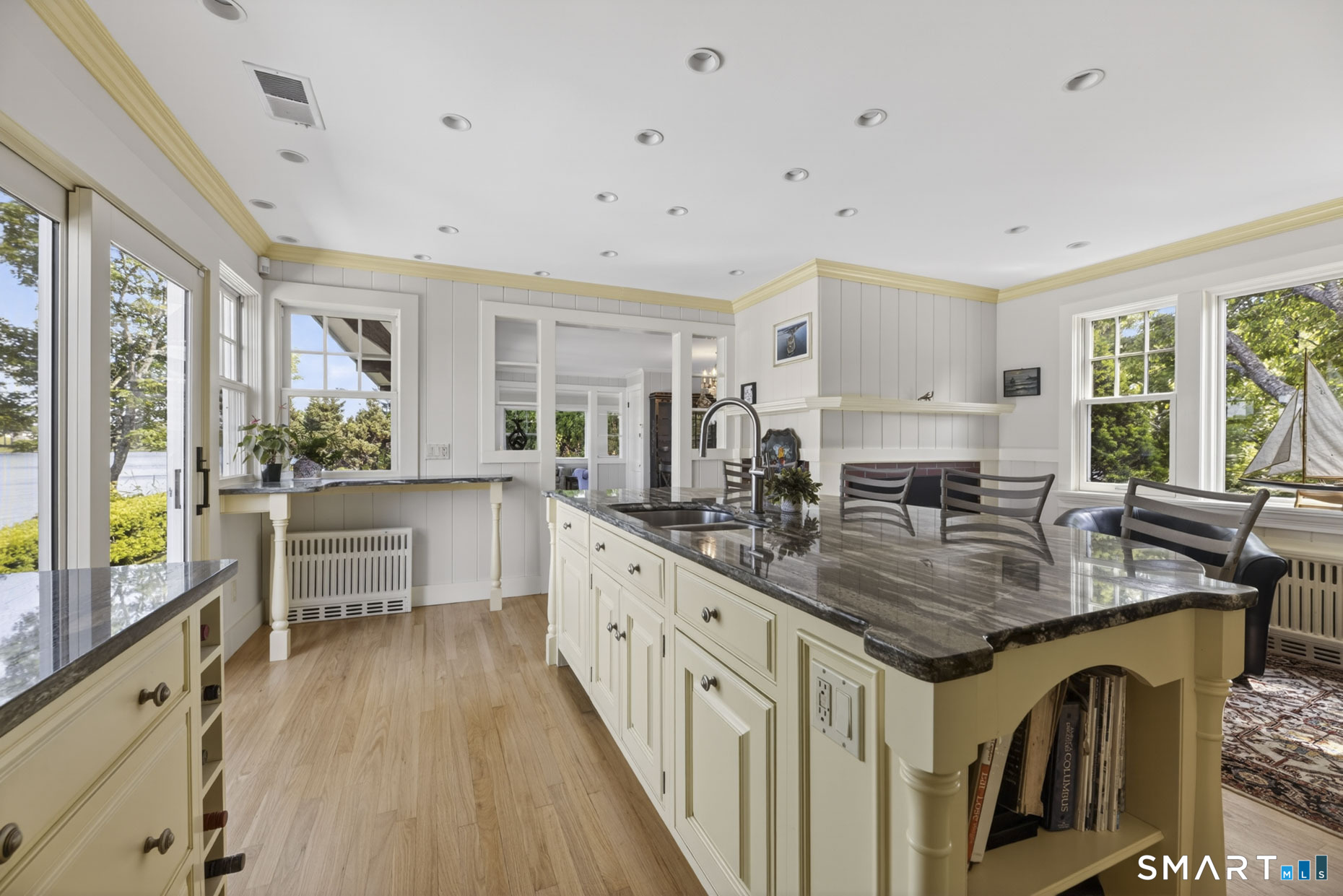 97 River Road Stonington, CT 06379 - Photo 27 of 40