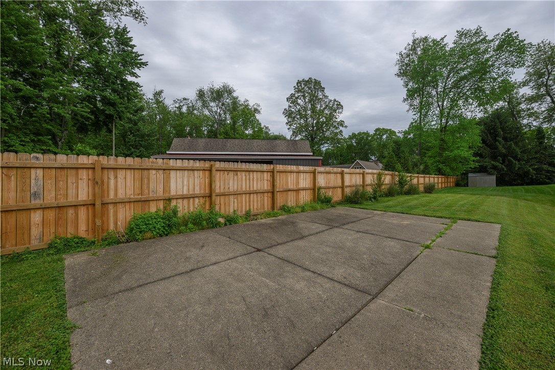1150 Rolena Circle Northwest Canton, OH 44708 - Photo 9 of 33