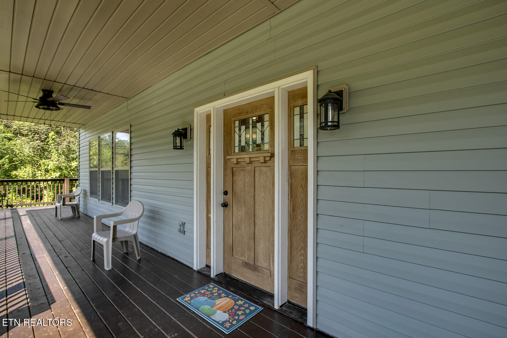287 Cave Creek Road Loudon, TN 37774 - Photo 8 of 60 08_CaveCreekRoad_287_FrontEntry