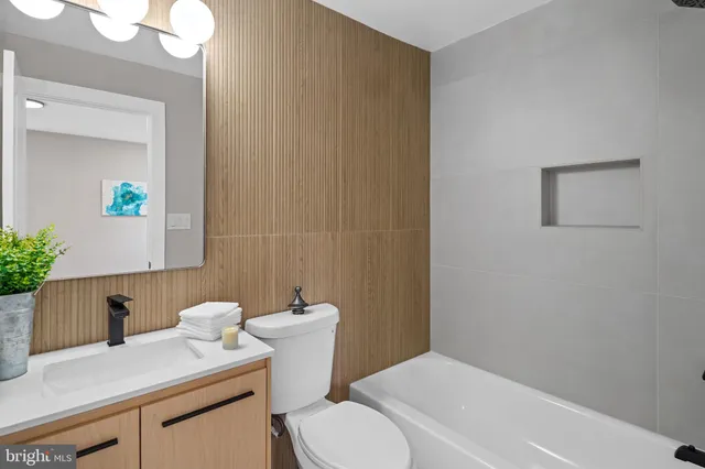 $599,999 | 5813 Dewey Street, Landover, MD 20785