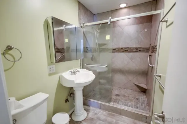 $785,000 | 8749 Cottonwood Avenue, Santee, CA 92071