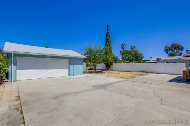 $785,000 | 8749 Cottonwood Avenue, Santee, CA 92071