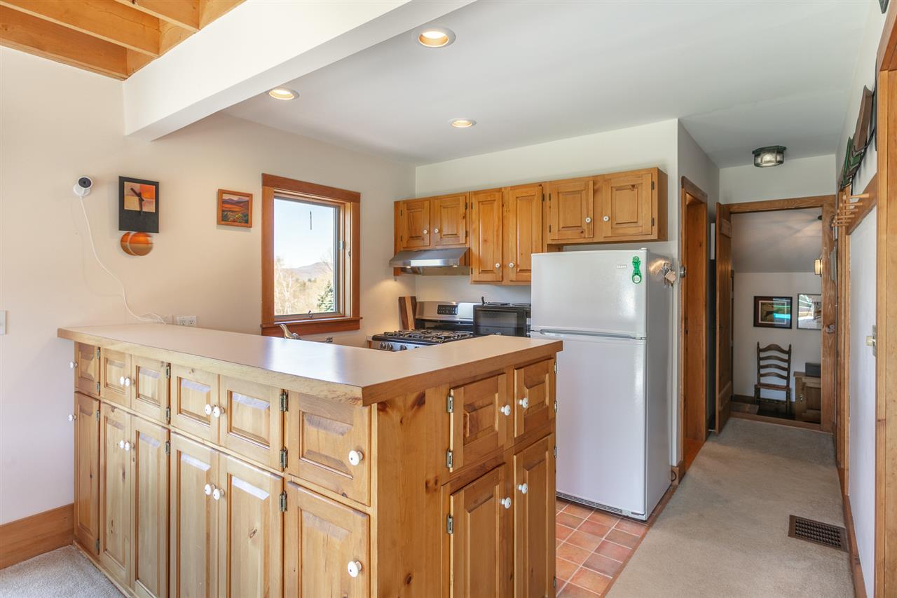 521 Gilcrist Road Stowe, VT 05672 - Photo 5 of 29