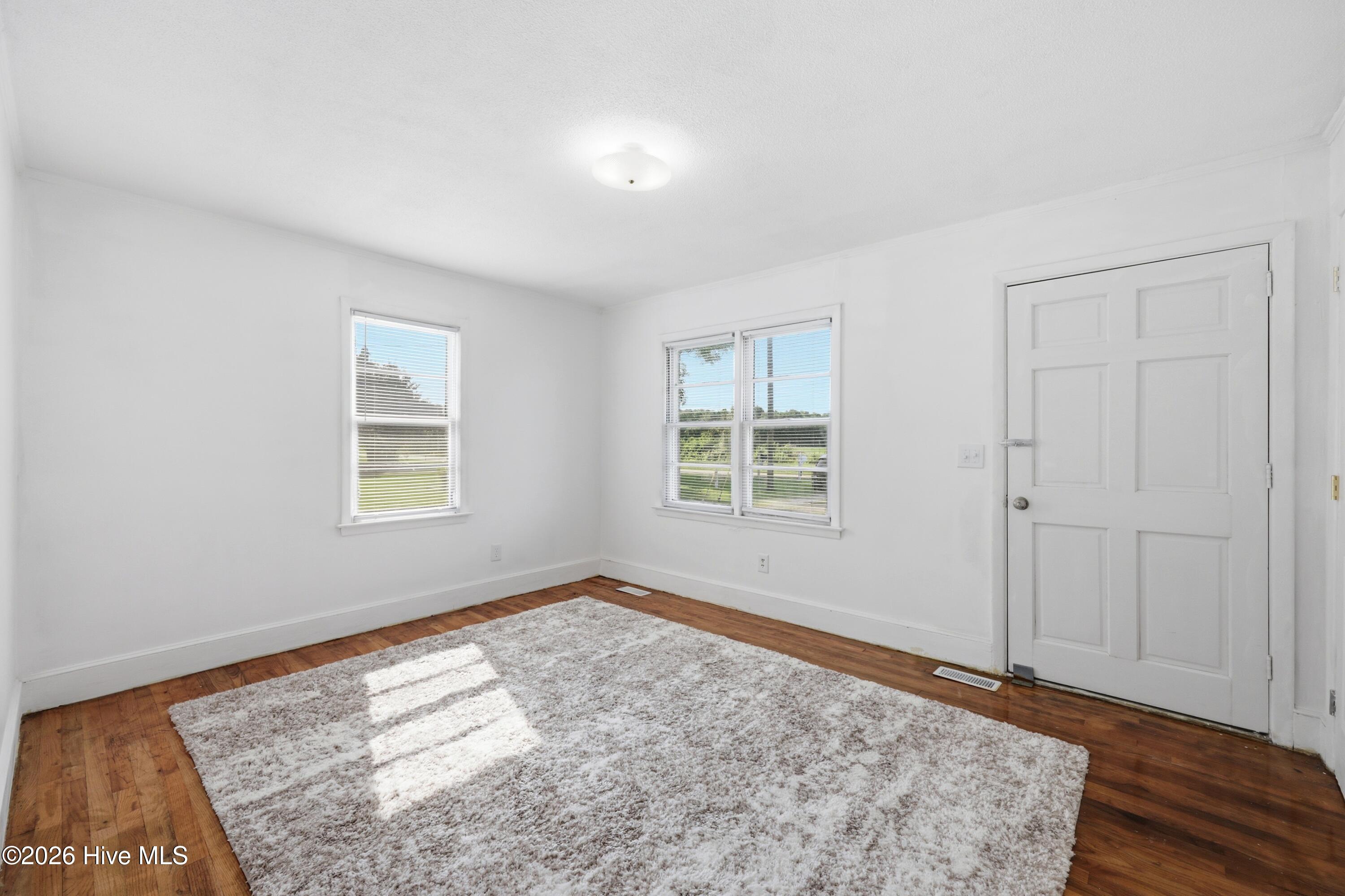 3236 Grainger Station Road Kinston, NC 28501 - Photo 6 of 29