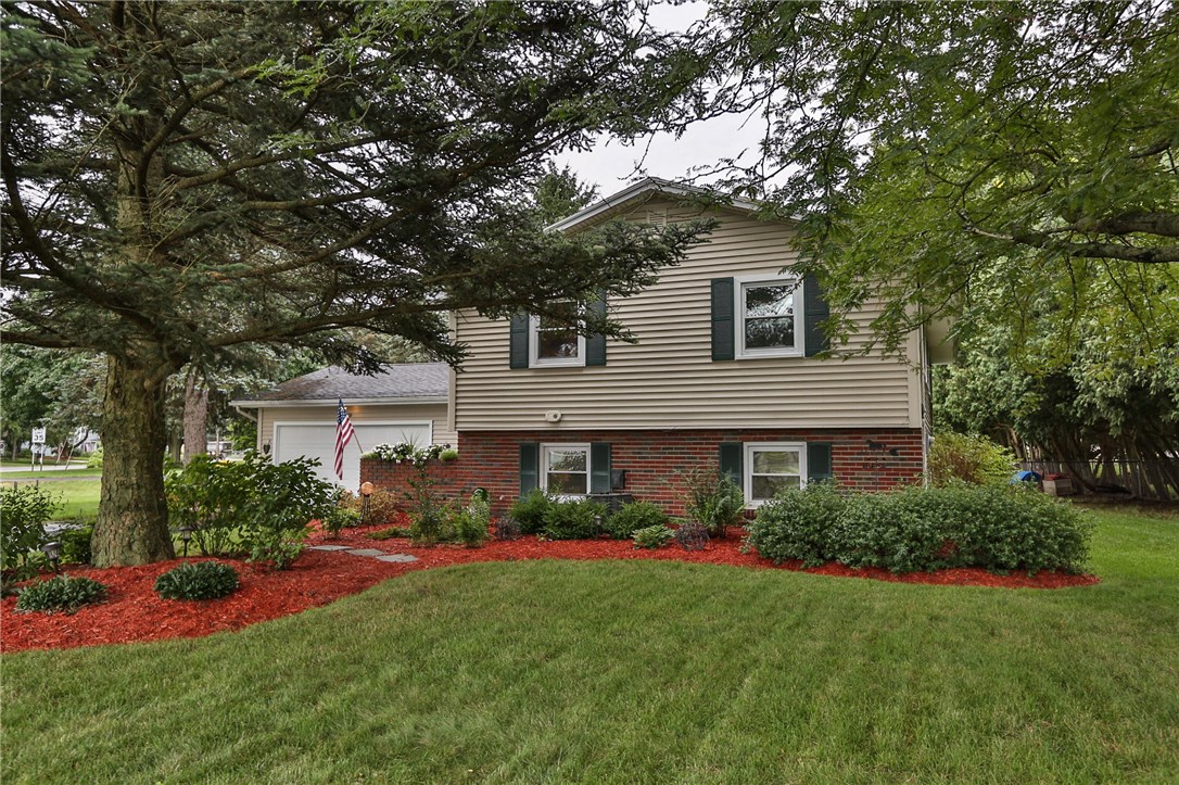 49 Park Road Pittsford, NY 14534 - Photo 1 of 1