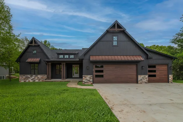 $740,000 | 9953 Honey Creek Trail, Portage, MI 49024