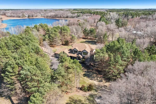 $724,900 | 27017 145th Street Northwest, Zimmerman, MN 55398