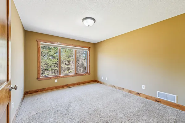 $724,900 | 27017 145th Street Northwest, Zimmerman, MN 55398