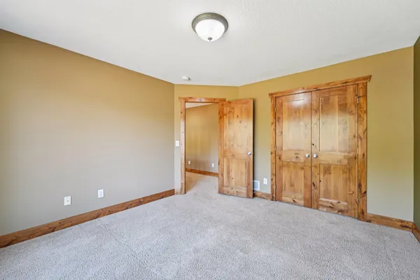 $724,900 | 27017 145th Street Northwest, Zimmerman, MN 55398