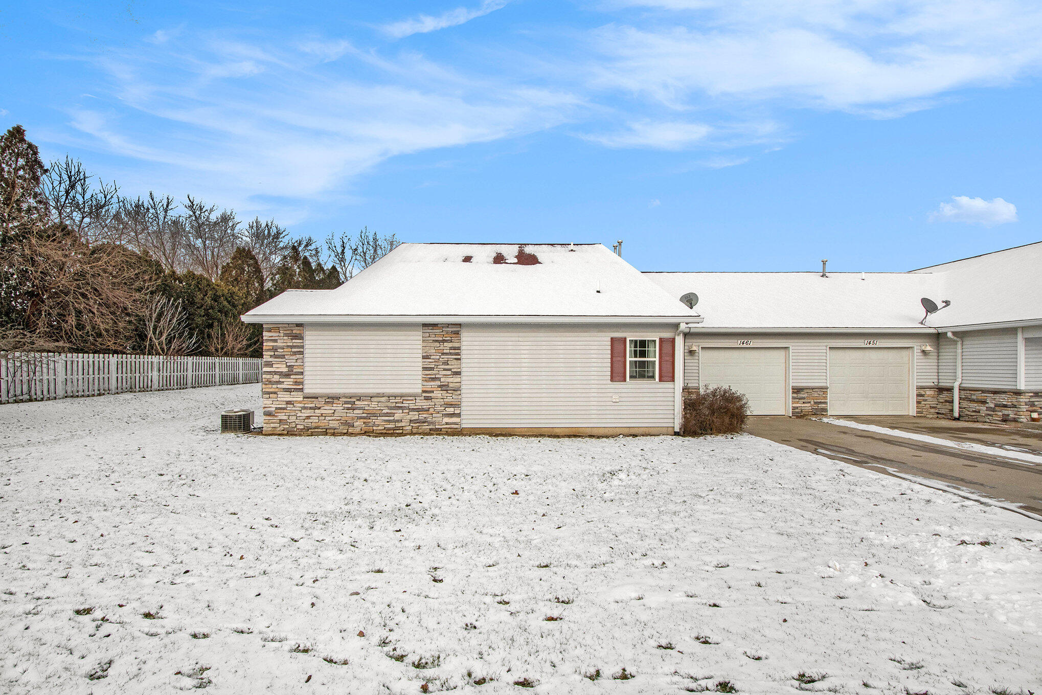 1461 Bowes Road Lowell, MI 49331 - Photo 3 of 36 dsc_6207_370