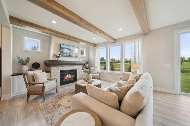 $699,900 | 17660 Jett Circle Southeast, Prior Lake, MN 55372