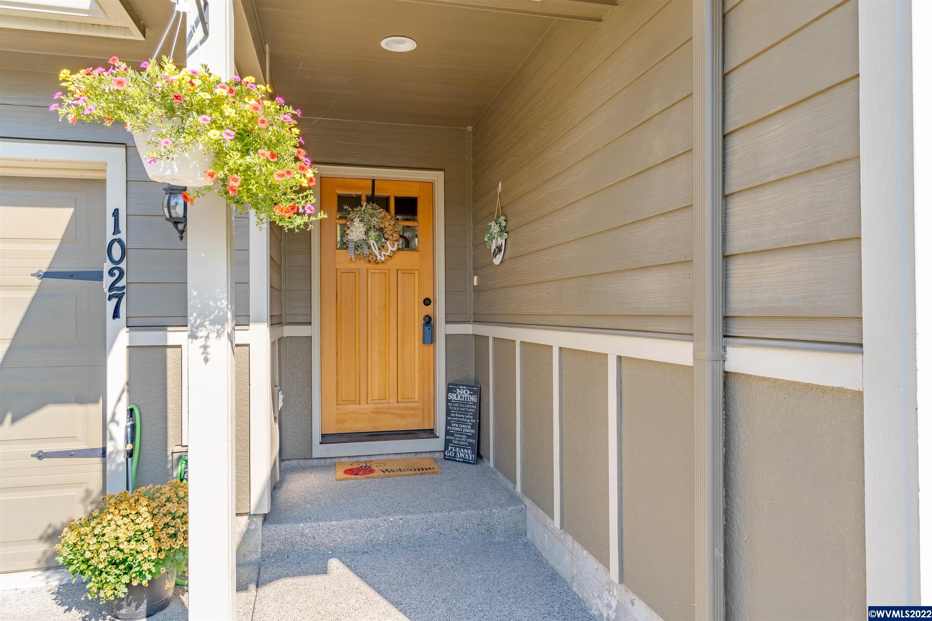 1027 Taurus Loop Northeast Keizer, OR 97303 - Photo 4 of 30 Gallery Image 4