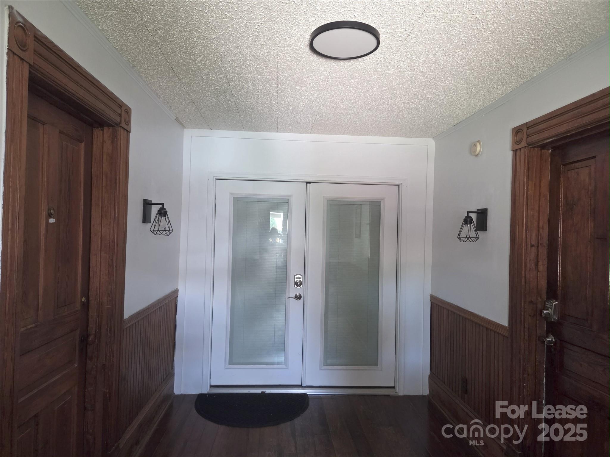 238 South Main Street Davidson, NC 28036 - Photo 2 of 18