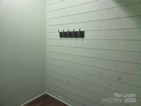 $2,475 | 238 South Main Street, Davidson, NC 28036