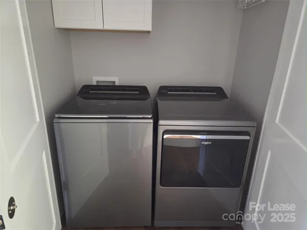 $2,475 | 238 South Main Street, Davidson, NC 28036