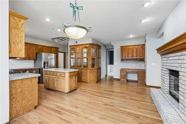 $620,000 | 6642 Northwest Monticello Court, Parkville, MO 64152