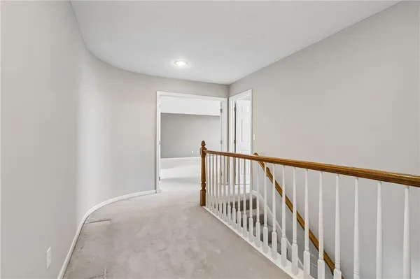 $620,000 | 6642 Northwest Monticello Court, Parkville, MO 64152