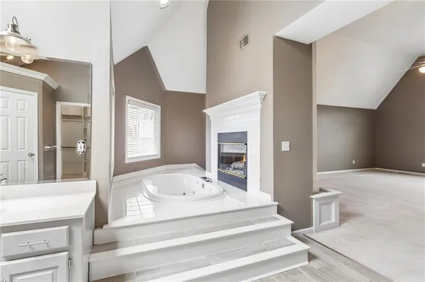 $620,000 | 6642 Northwest Monticello Court, Parkville, MO 64152