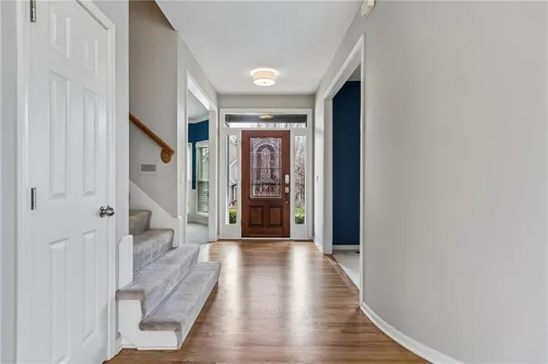 $620,000 | 6642 Northwest Monticello Court, Parkville, MO 64152