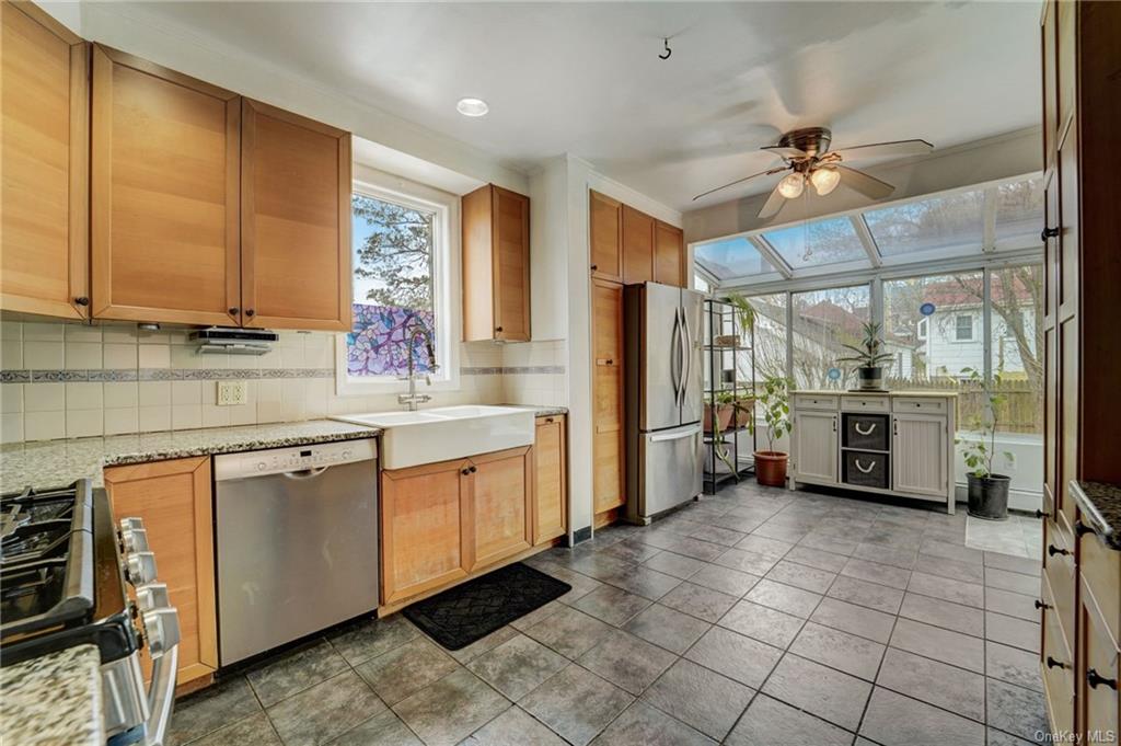 Kitchen with stainless steal appliances