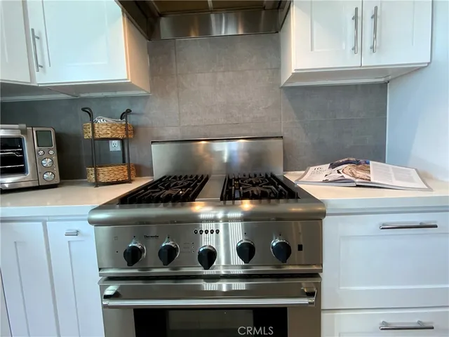 $1,099,000 | 17091 B Lane, Huntington Beach, CA 92647