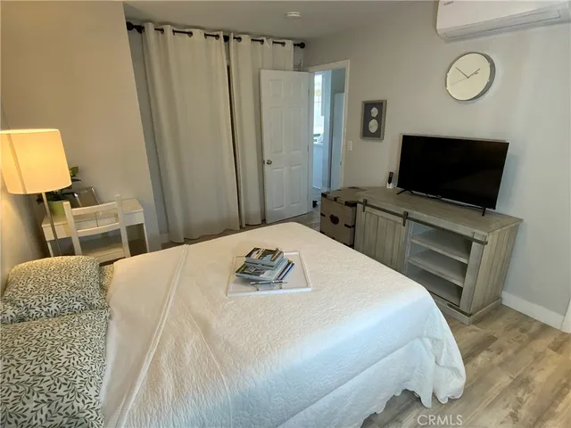 $1,099,000 | 17091 B Lane, Huntington Beach, CA 92647