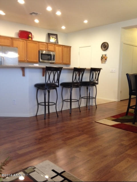 1250 South Rialto, Unit 62 Mesa, AZ 85209 - Photo 12 of 24 Rialtor Breakfast Bar