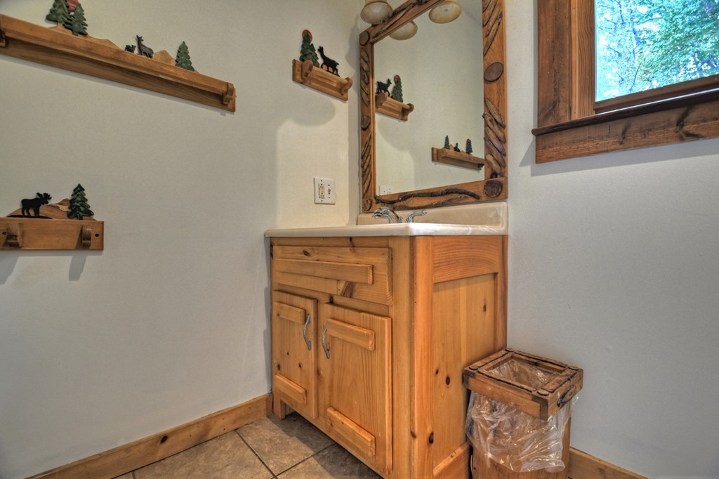 377 Dogwood Way Blue Ridge, GA 30513 - Photo 26 of 37 Gallery Image 26