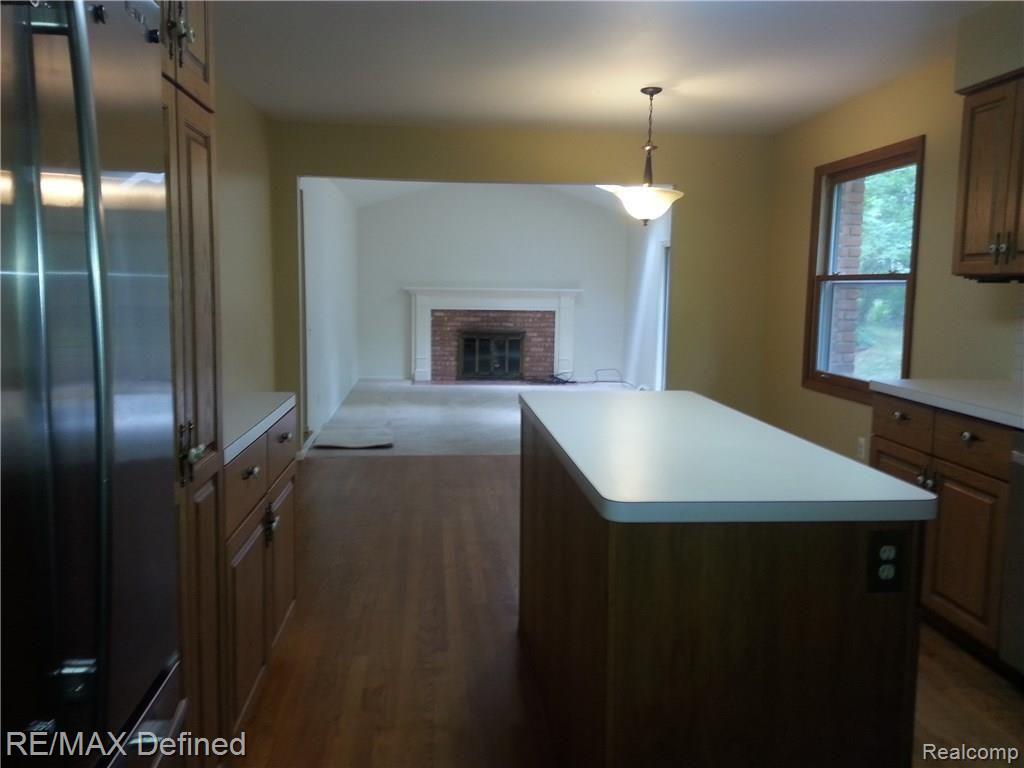 587 Ridgewood Road Rochester, MI 48306 - Photo 9 of 26 20160701_140719.jpg