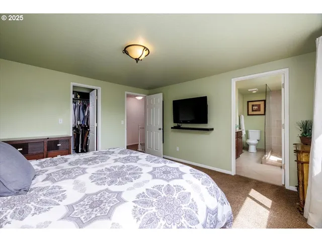 $939,900 | 4905 Northwest Kahneeta Court, Portland, OR 97229