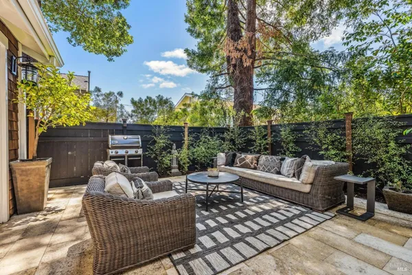 $3,095,000 | 133 Ward Street, Larkspur, CA 94939