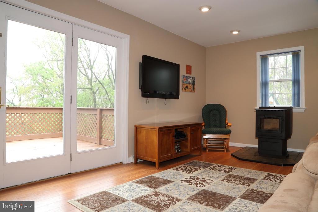 1491 Shumaker Road Manheim, PA 17545 - Photo 6 of 22