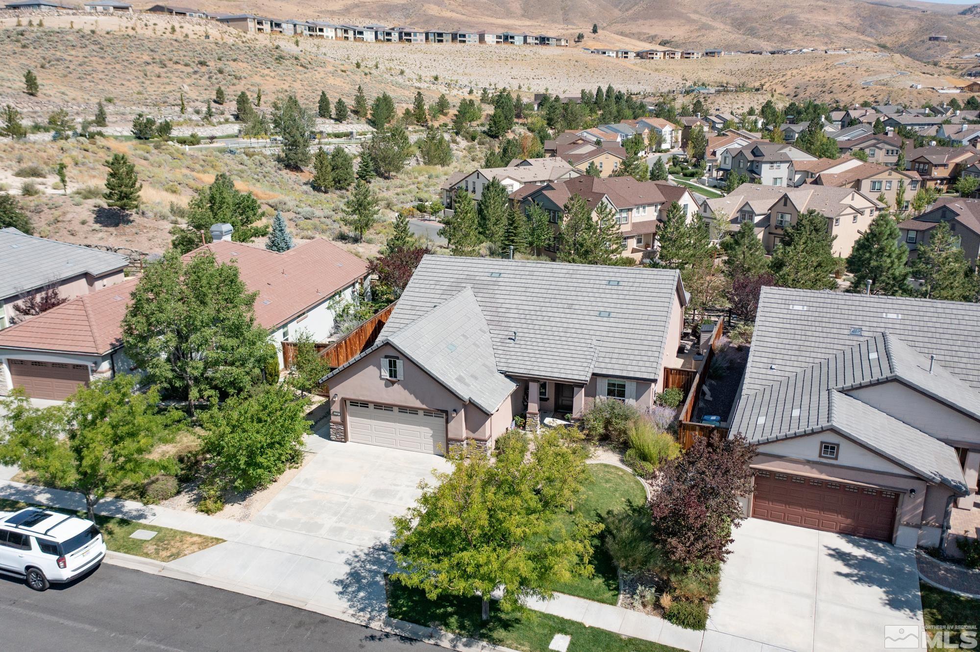 1740 Autumn Valley Way Reno, NV 89523 - Photo 4 of 34 Photo 4