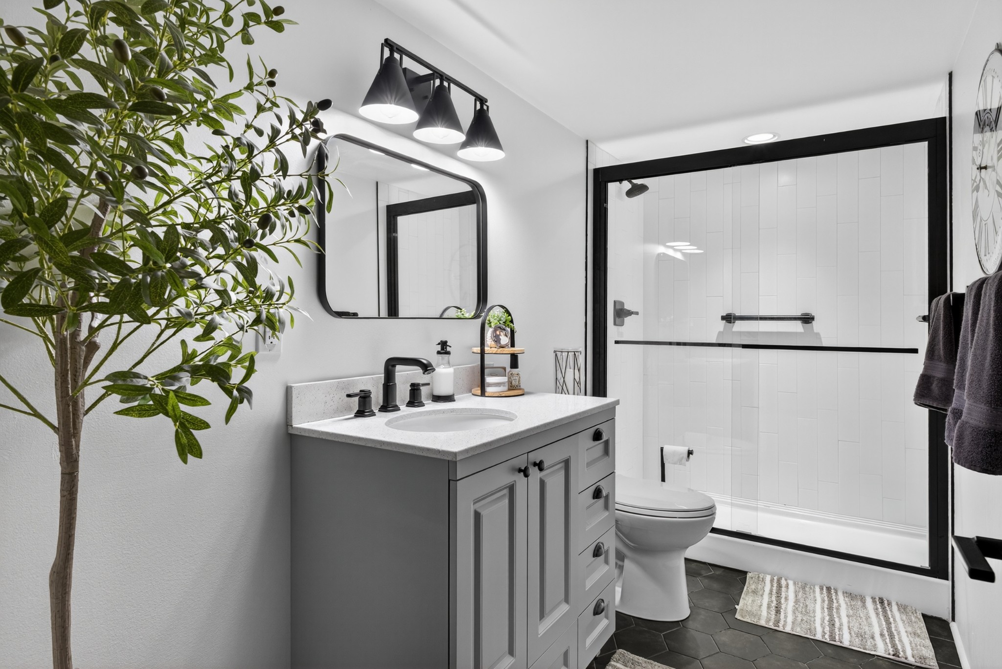 123 Jones Road Taft, TN 38488 - Photo 57 of 87 a bathroom with a sink toilet and mirror