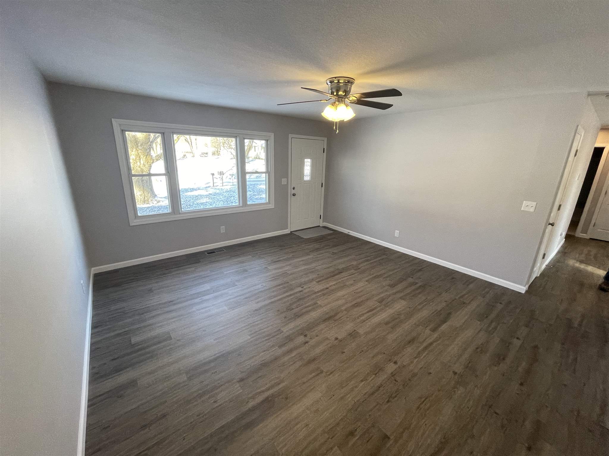 7225 West Dinsmore Road Bloomington, IN 47403 - Photo 6 of 19 Gallery Image 6