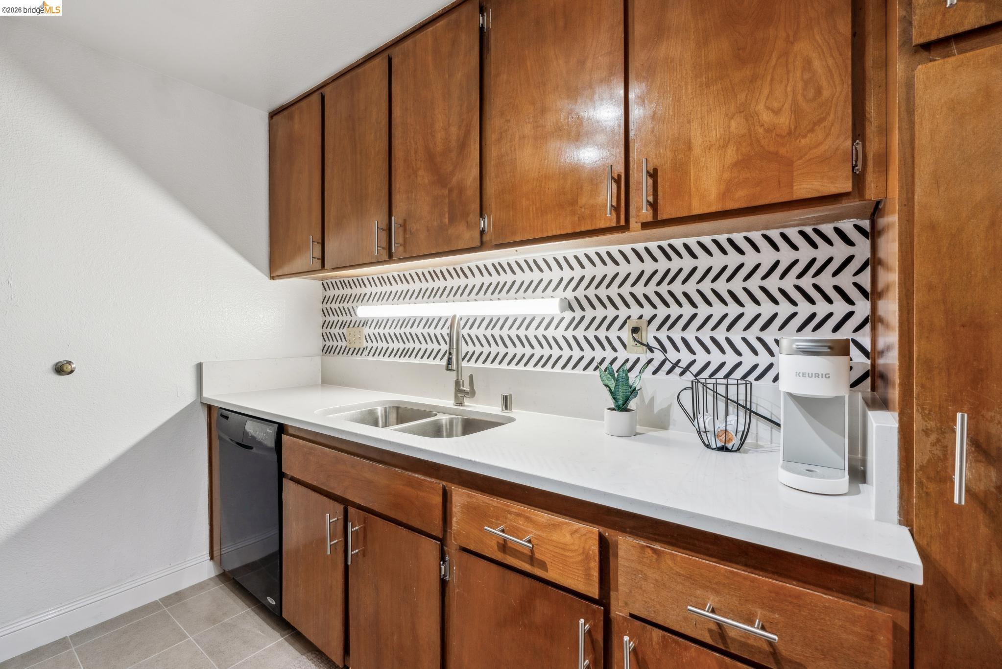 2121 Vale Road, Unit 121 San Pablo, CA 94806 - Photo 13 of 41