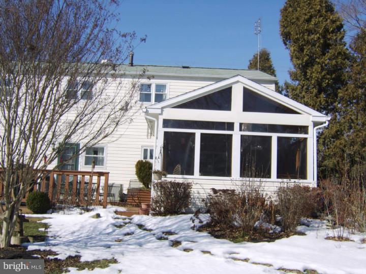 1095 Valley Road Warminster, PA 18974 - Photo 19 of 20 Gallery Image 19
