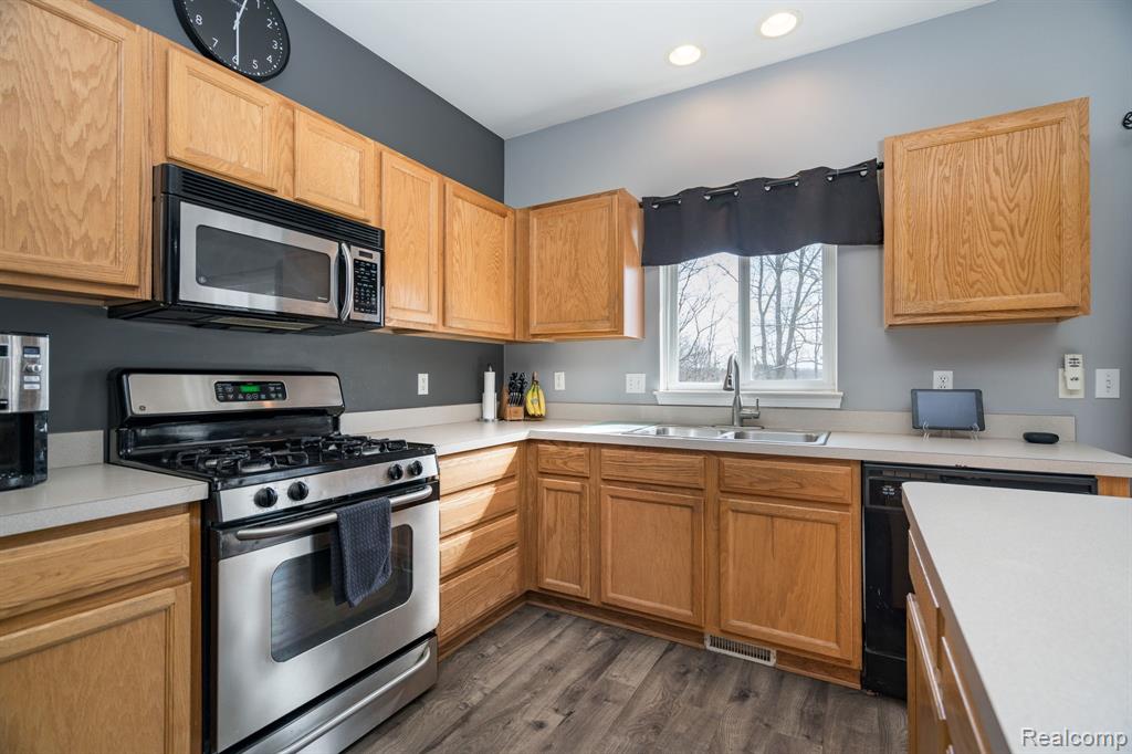 432 Otter Run Road Holly, MI 48442 - Photo 11 of 45 Gallery Image 11