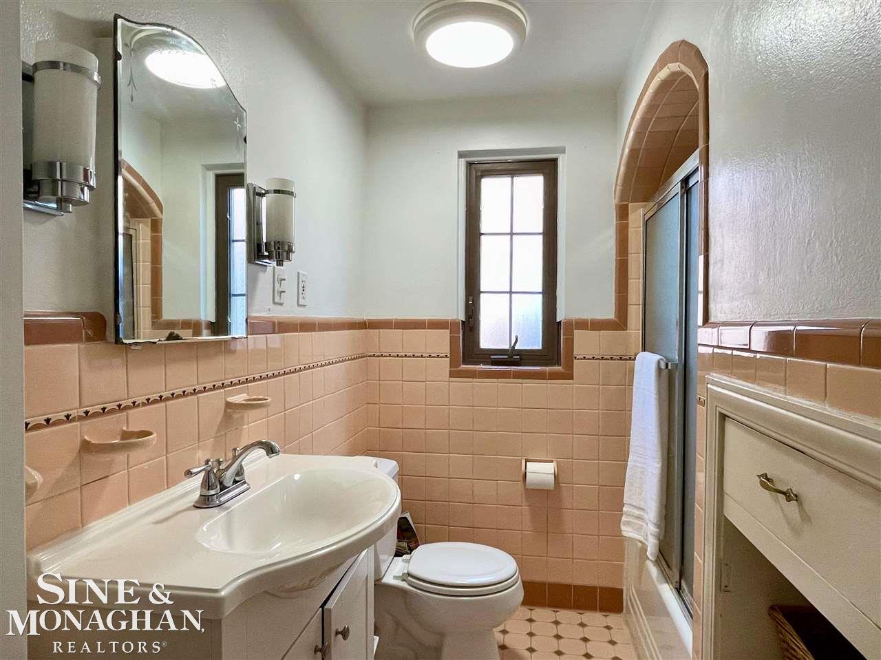 267 Merriweather Road Grosse Pointe Farms, MI 48236 - Photo 26 of 34