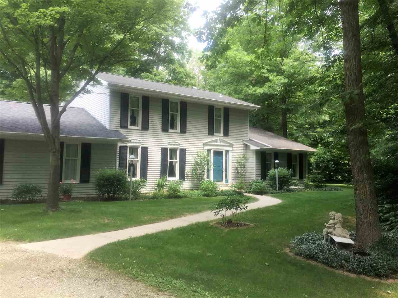 9019 Hartzell Road Fort Wayne, IN 46816 - Photo 1 of 30 Gallery Image 1
