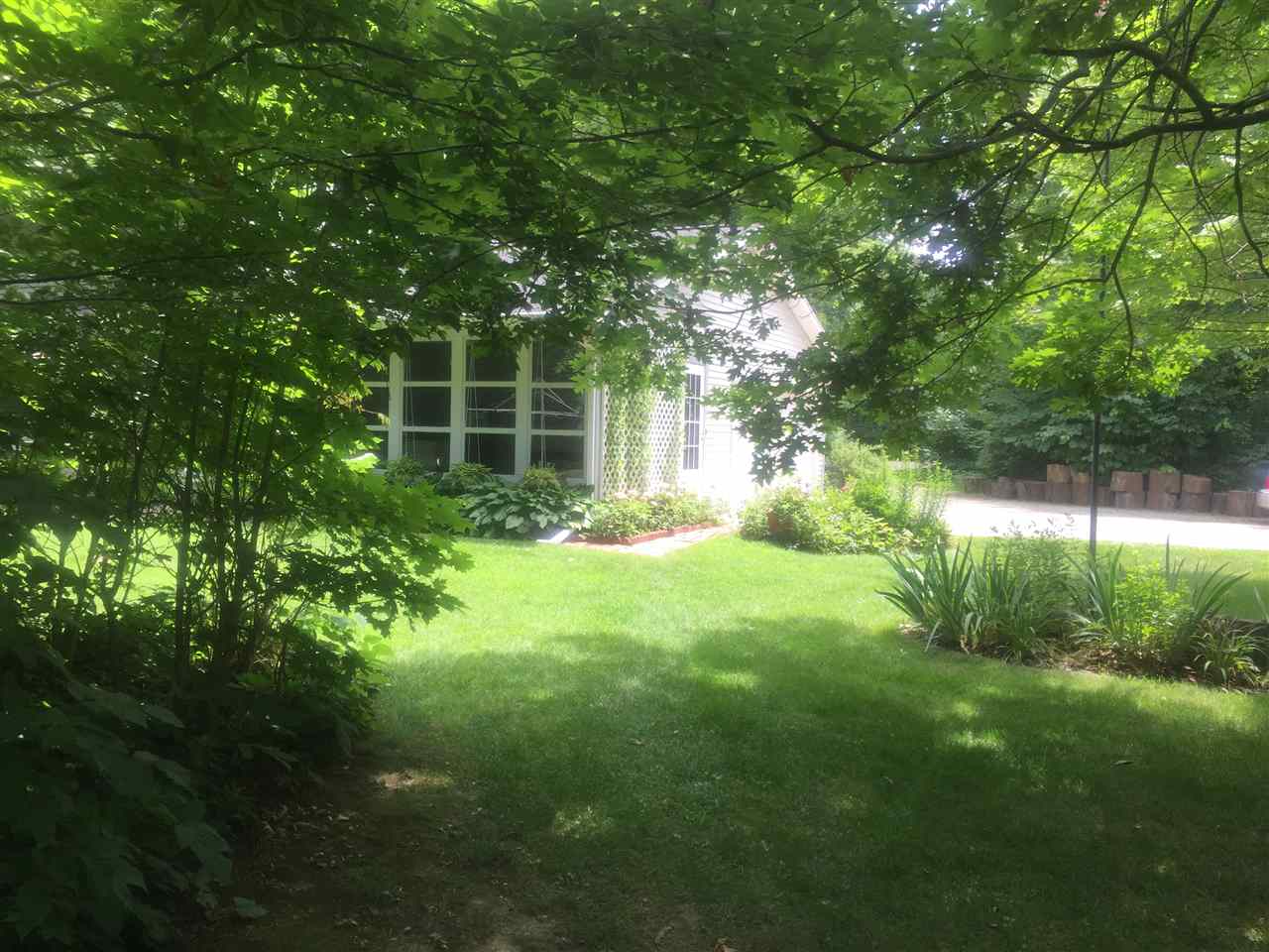 9019 Hartzell Road Fort Wayne, IN 46816 - Photo 14 of 30 Gallery Image 14