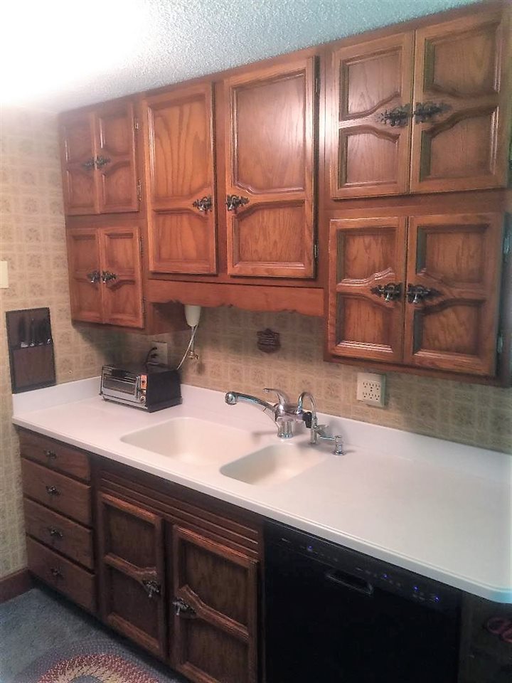 9019 Hartzell Road Fort Wayne, IN 46816 - Photo 21 of 30 Gallery Image 21