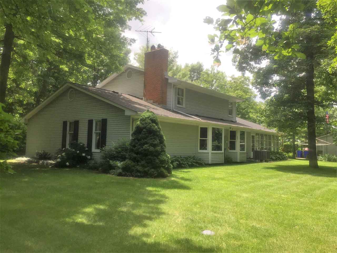 9019 Hartzell Road Fort Wayne, IN 46816 - Photo 5 of 30 Gallery Image 5