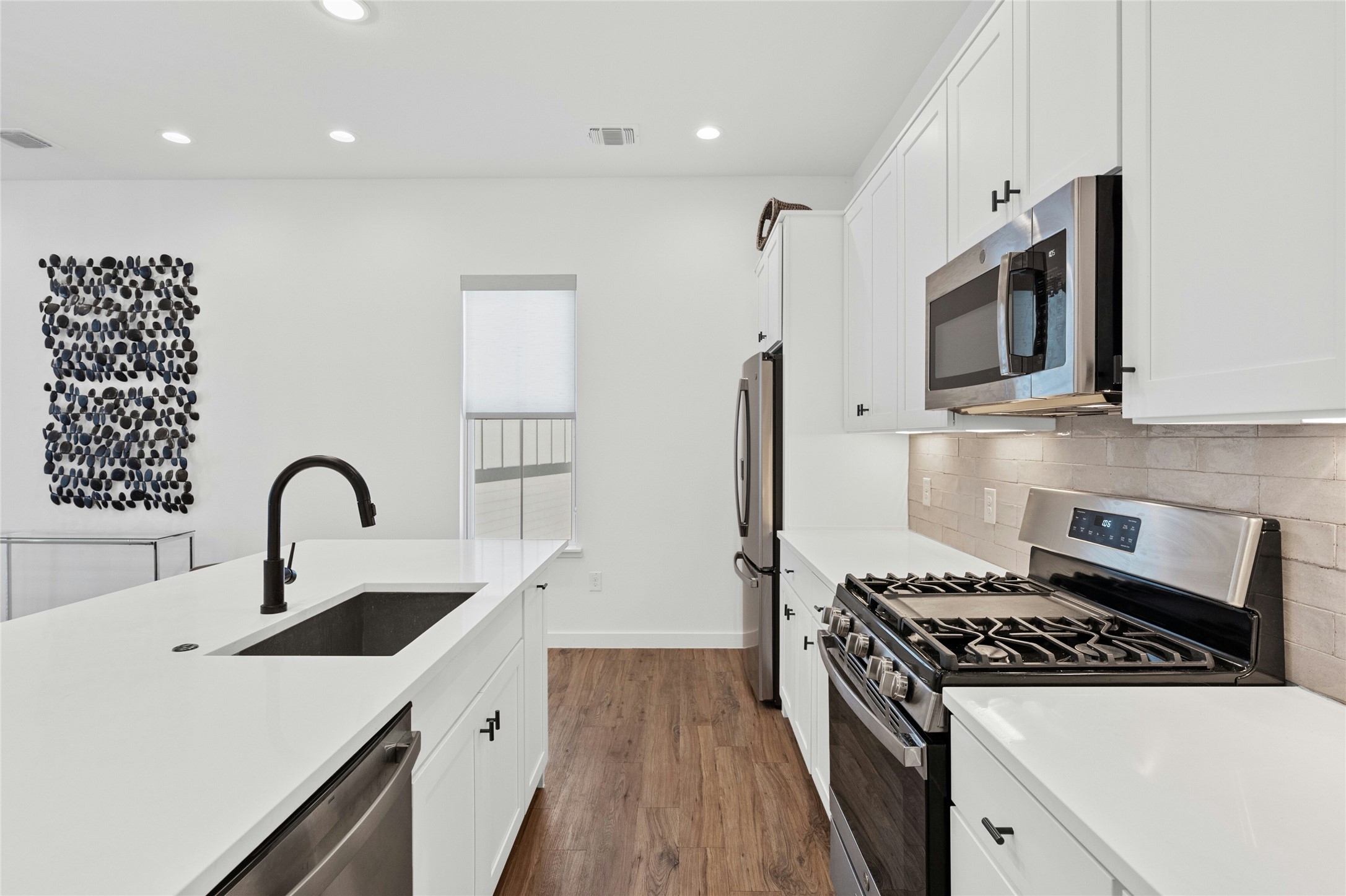 3809 Valley View Road, Unit 10 Austin, TX 78704 - Photo 11 of 30
