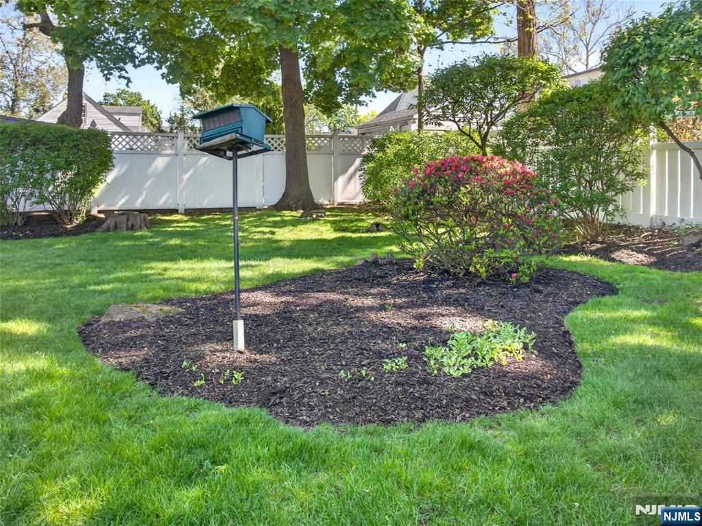 832 Summit Avenue Hackensack, NJ 07601 - Photo 19 of 20