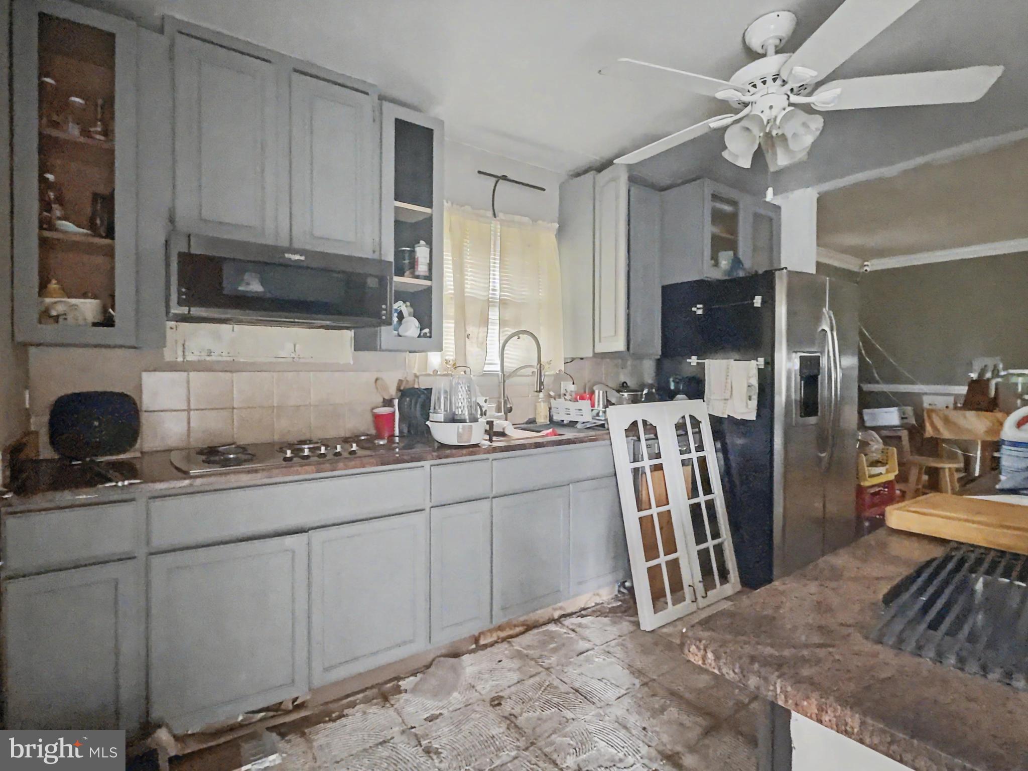 3103 Thornfield Road Baltimore, MD 21207 - Photo 3 of 17