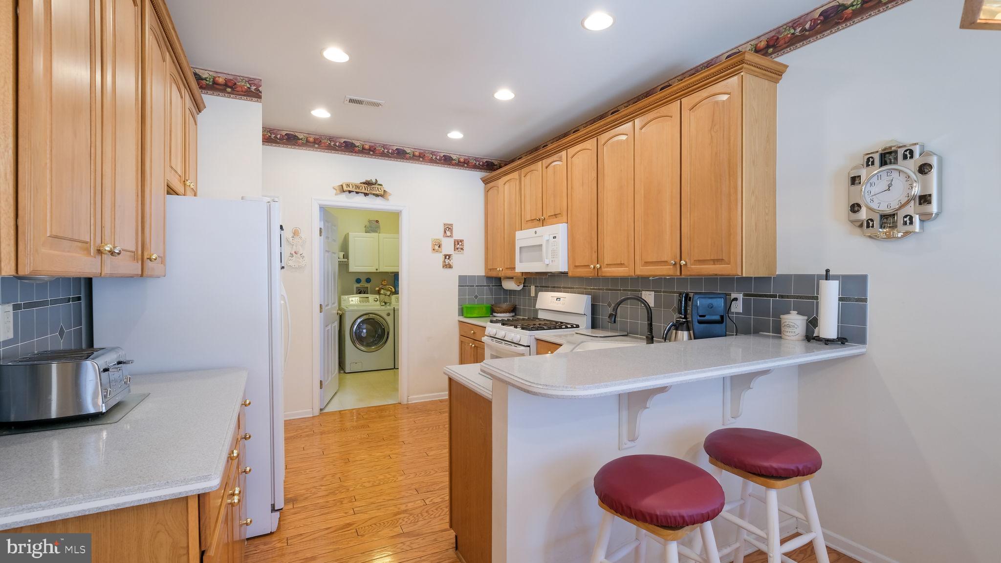627 Bellflower Road Langhorne, PA 19047 - Photo 11 of 31 Kitchen