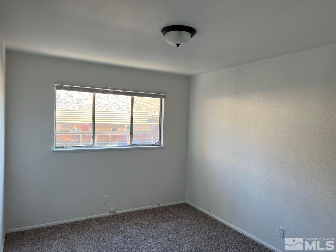 1945 Elmcrest Drive Reno, NV 89503 - Photo 14 of 17 Photo 14
